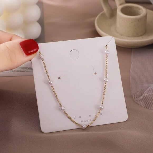 Elegant Stylish Small Pearl Necklace - Picture 7 of 7